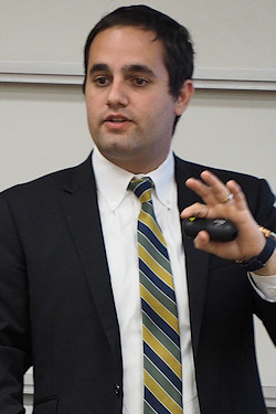 Photograph: Joseph Esry presenting at Washburn Law.