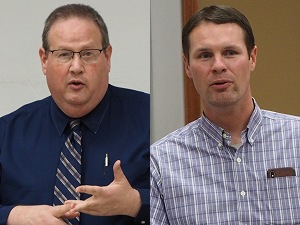 Photograph: Dusty Wagoner (left) and Matt Deutsch speaking to Washburn Law students.