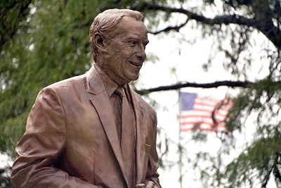 Photograph: Statue of Bob Dole on the Washburn Campus dedicated in September 2018.